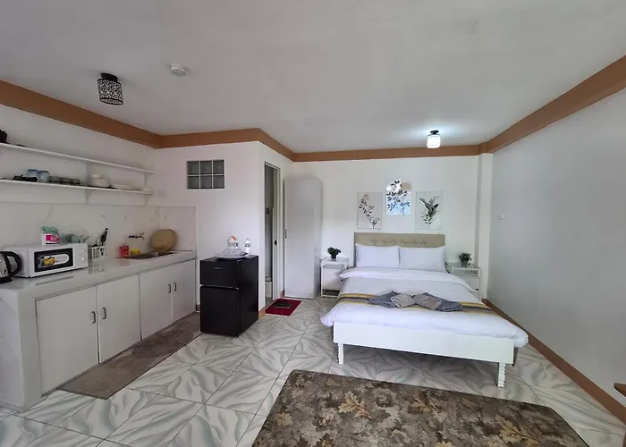 Apartment Rm *